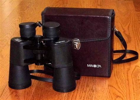 Vintage Minolta Standard Extra Wide Angle Of View 10x50 Binoculars With