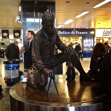 Travel With Angela Lansbury Euston Station Statue Of Australian
