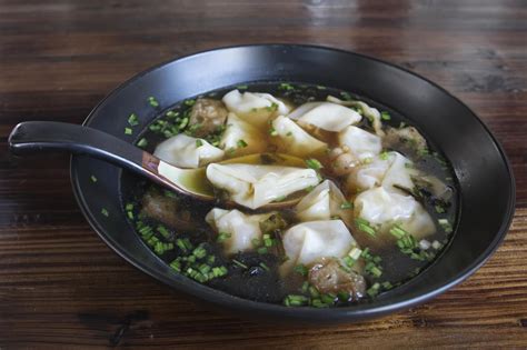 All About Chinese Soups