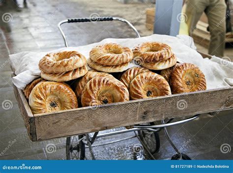 Traditional Uzbek Bread Stock Image Image Of Khiva National 81727189