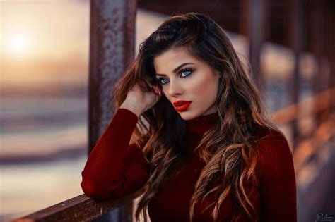 Bokeh Face Margherita Sicignano Juicy Lips Long Hair Red Lipstick