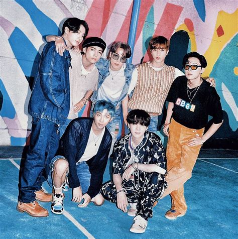 Check out this fantastic collection of bts phone wallpapers, with 32 bts phone background images for your desktop, phone or tablet. Bts Wallpaper : Bts Wallpaper For Iphone 2020 3d Iphone ...