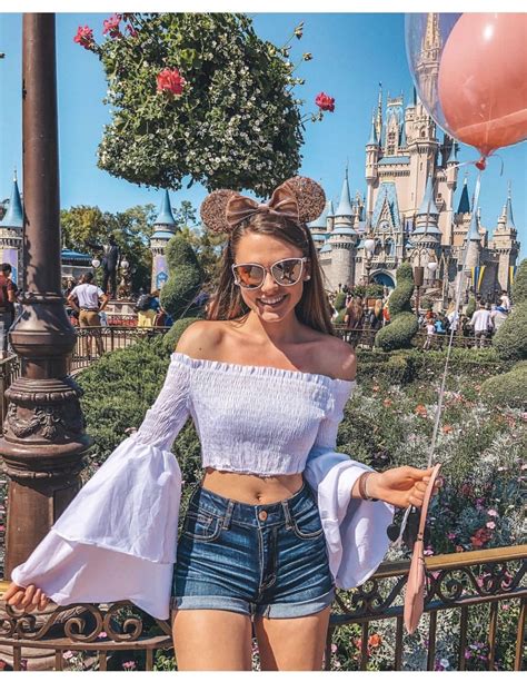 Pin By Fiona Hosford On Florida 2019 Disney World Outfits Disneyland