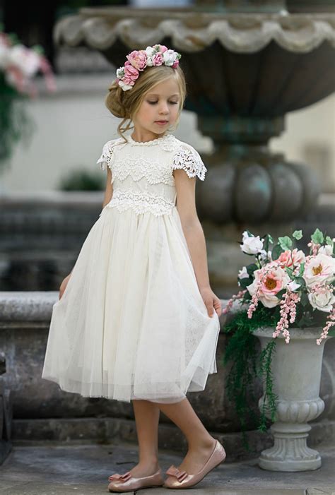 Wd0749ivory Lace Tulle Flower Girl Dressescap Sleeves Cheap Flower