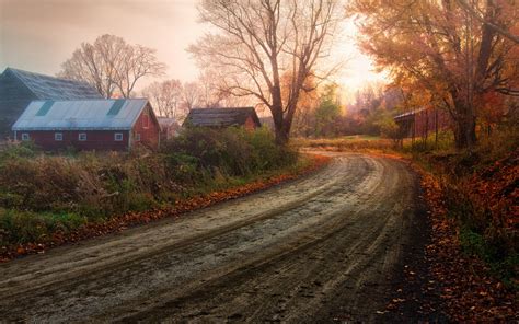 Fantastic Scenery Autumn Countryside Tree Red Leaves Road House