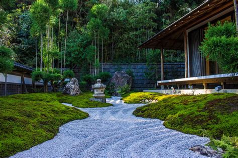 Backyard Zen Garden Installing And Maintaining A Japanese Zen Garden