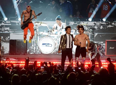Red Hot Chili Peppers Flea Admits Faking Super Bowl Halftime