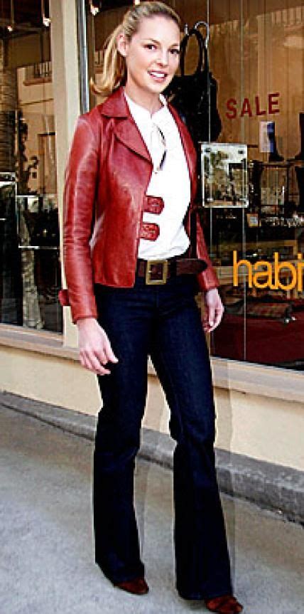 Look Of The Day › December 9 2007 Heigl Went Retro For An Afternoon Of