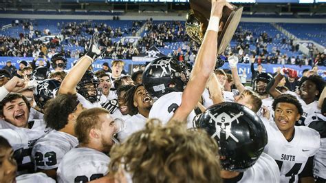 Khsaa Football Team Rankings Top Players Games To Watch In Class 5a