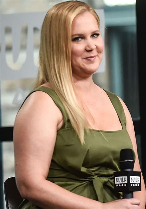 Amy Schumer Strips Off To Just A Thong In Saucy Snap