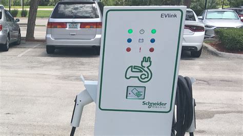 More Charging Stations For Electric Cars Pop Up Across