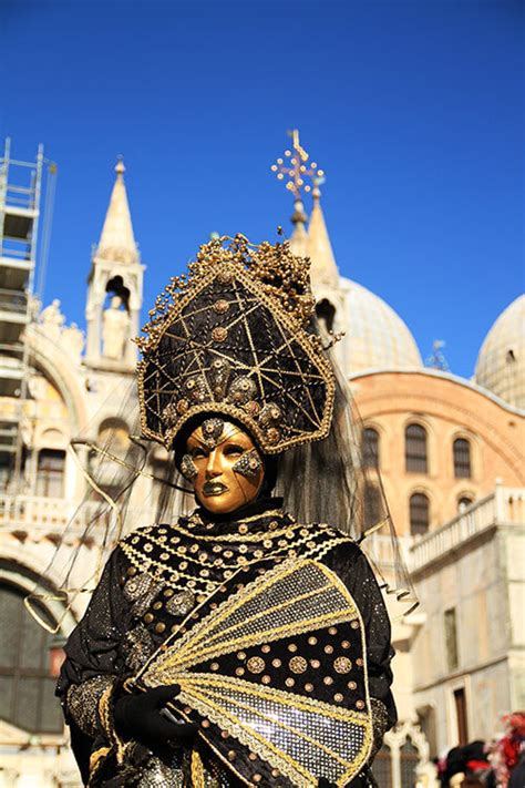 History Of The Venice Carnival Mask Luxe Adventure Traveler