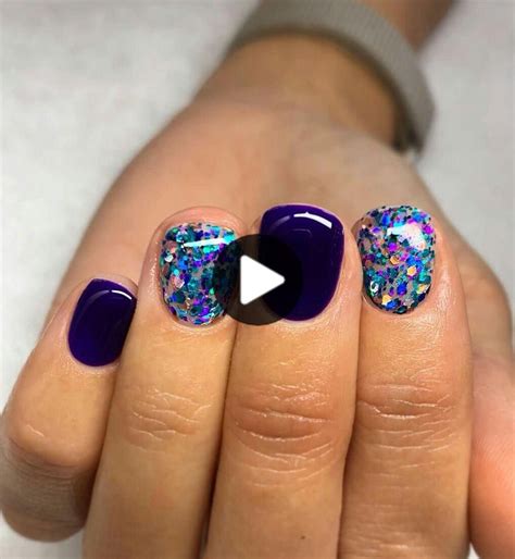 New Years Nails Design Ideas In 2020 New Years Nail Designs Carnival