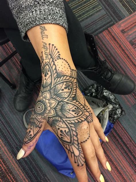Tribal Hand Tattoos For Women Beautiful Tribal Hand Tattoos Mandala Arm Tattoos Rihanna Hand
