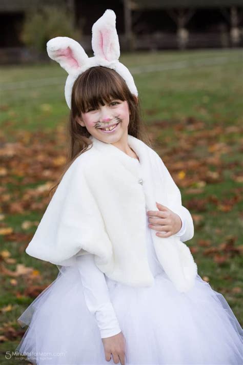 Diy Bunny Costume 6152 5 Minutes For Mom