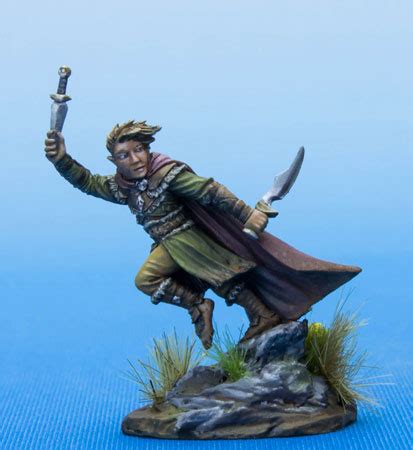 Male Halfling Rogue With Daggers Dark Sword Miniatures