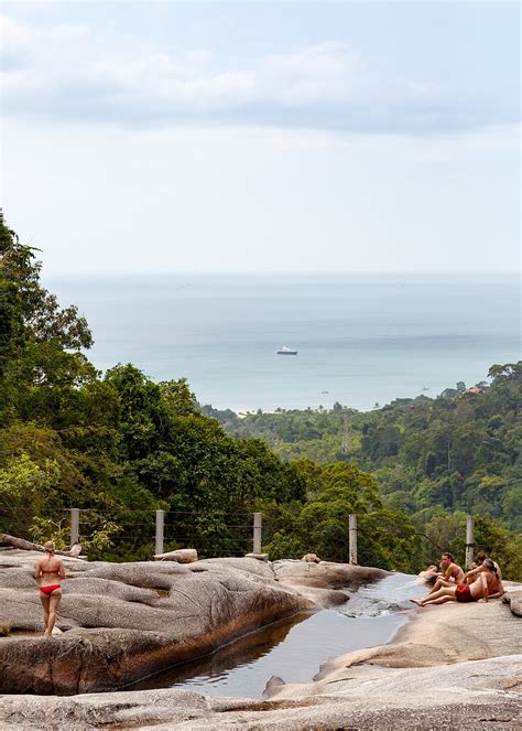 Only the spelling is different. Langkawi - Travel guide at Wikivoyage
