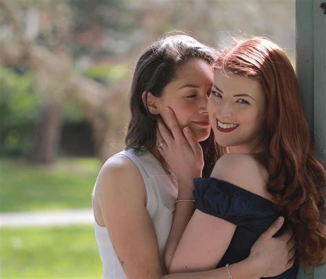 I Am Grateful Thankful Lesbian Gif Lesbians Kissing Jessie About Uk Romance Teen Photo
