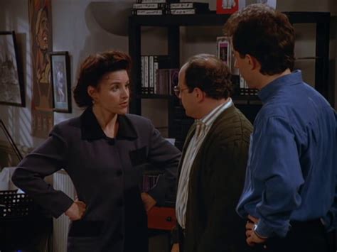 Elaine Benes Julia Louis Dreyfus Seinfeld Elaines Sitcom Say Hi