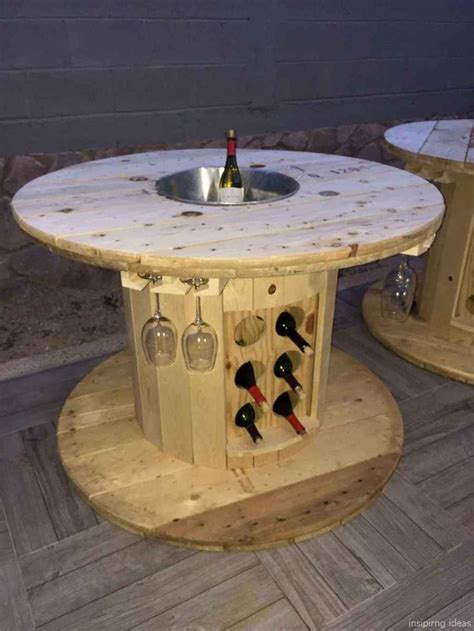 01 Diy Upcycled Spool Project Ideas For Outdoor Furniture Lovelyving
