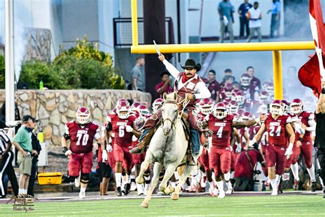 Nmsu Plays Complementary Football In Victory Over Fiu El Paso Sports