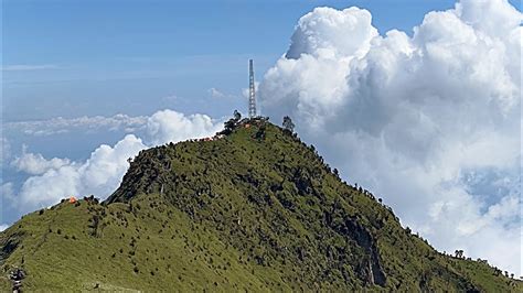 Pendakian Gunung Merbabu Via Thekelan Jalur Legendaris Youtube