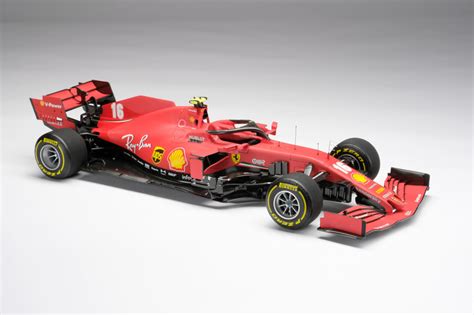 Mô Hình Xe đua Ferrari F1 Cực Tinh Xảo Này Có Giá Bán Cao Phát Sợ