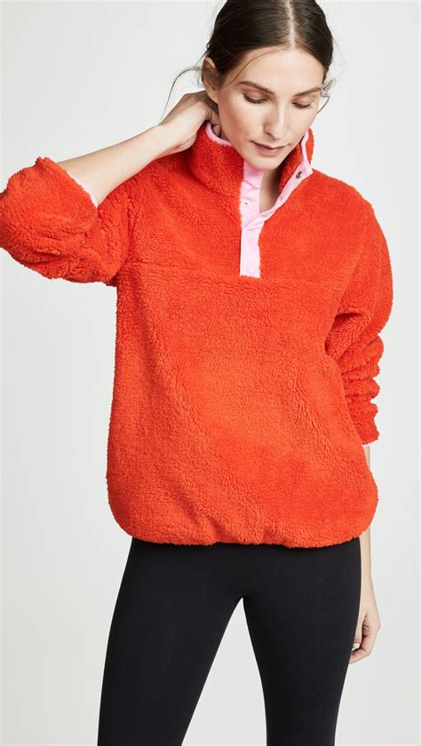 The 7 Best Womens Sweatshirts