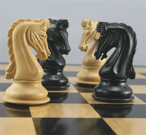 Catur adalah permainan strategi tentang peperangan antara 2 kerajaan yang. AwanHitam 21: 7 Fakta Menarik Tentang Catur