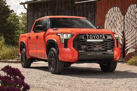 First Look 2022 Toyota Tundra And Tundra Trd Pro Driving