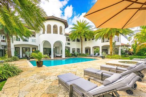 Luxury Mansions In Miami Photos