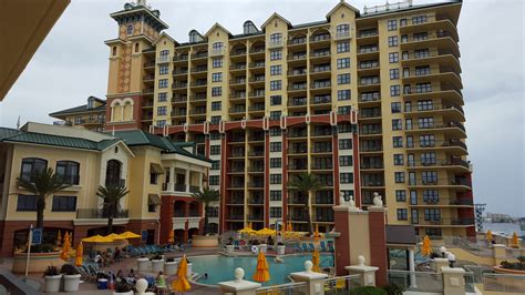 Emerald Grande The Place To Stay In Destin Fl Raised Southern