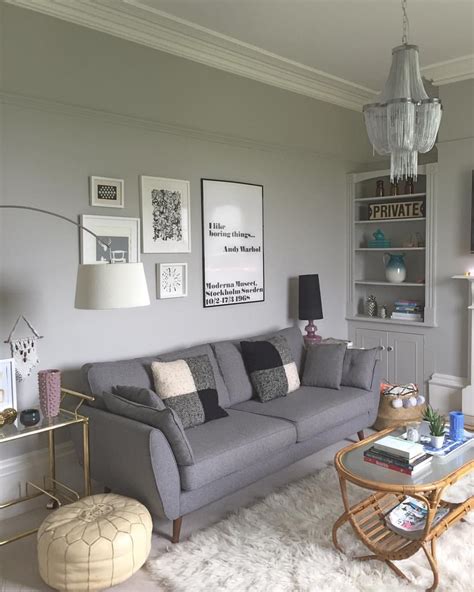 What Color To Paint Living Room With Grey Sofa