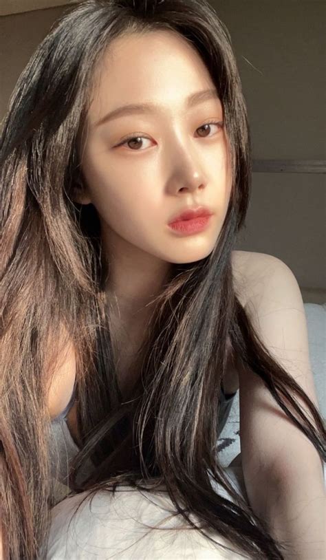ً on twitter [211222] 11 38am kst 🌙 📸 good morning… south korean girls korean girl