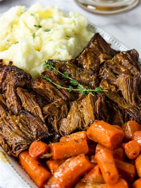 Beef Pot Roast With Gravy Ultimate Guide Mom S Dinner Hot Sex Picture