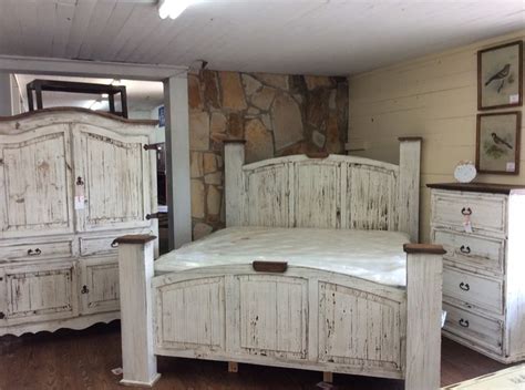 Whether you want the regal elegance of a poster bed, rustic charm, or modern simplicity of a panel frame, you'll find something irresistible in our selection of complete king size bedroom sets. Texas Rustic of Louisiana's "Antique White" Bedroom Group ...