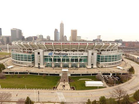 Browns Owner Jimmy Haslam Aims To Renovate Firstenergy Stadium Crain