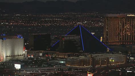 Luxor Debuts New Lighting Feature For Pyramid On Las Vegas Strip Ksnv