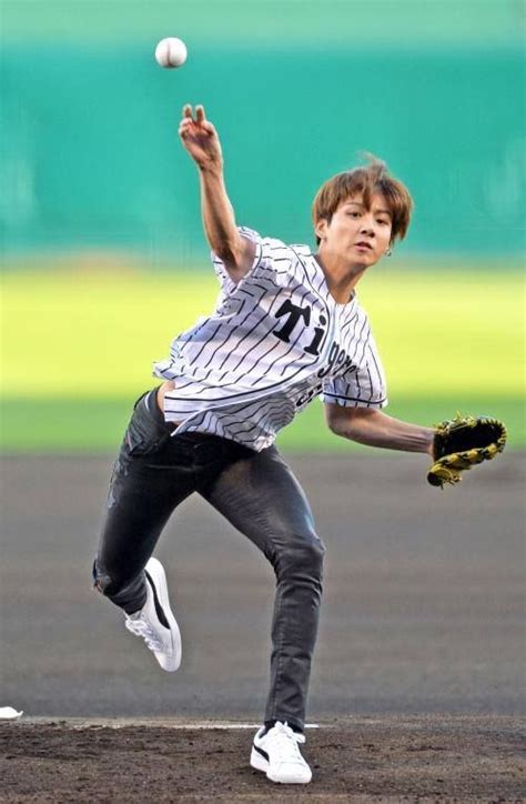 2017 BTS Hanshin Tigers Vs Nippon Ham Fighters Baseball Match