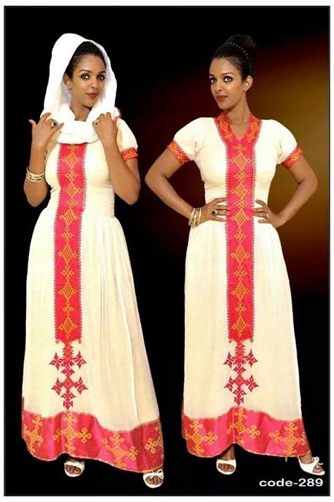 Pin By Harar Bunna On Ethiopian Women Ethiopian Traditional Dress Ethiopian Dress Ethiopian