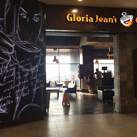 Gloria Jeans Karachi Dolmen City Mall Clifton Restaurant Reviews