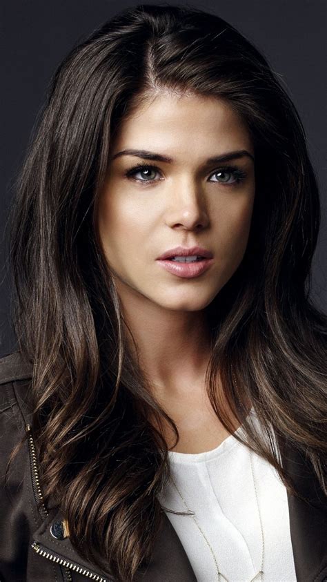 Pictures Of Marie Avgeropoulos