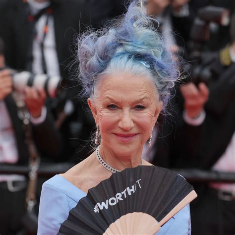 Helen Mirren Fata Turchina Sul Red Carpet Di Cannes