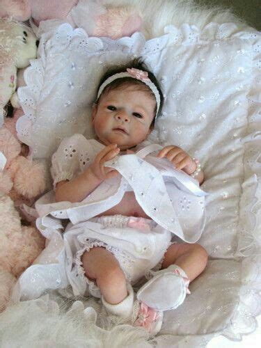 Pin By Mary Ann Vandyke On Dolls Reborn Baby Girl Real Baby Dolls