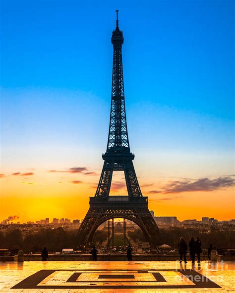 Eiffel Tower At Sunrise Paris Photograph By Luciano Mortula Fine