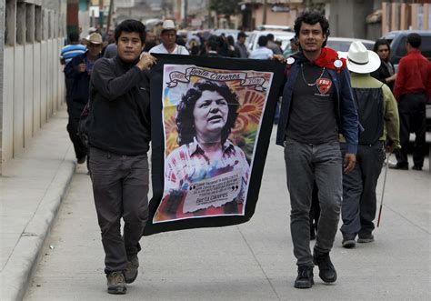 Cosal Uviéu – Berta-funeral-10-Un-