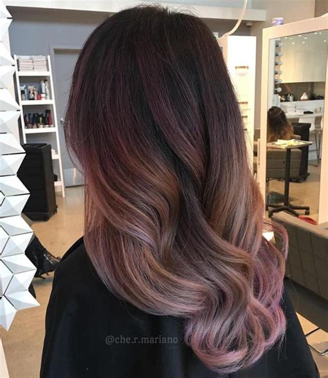 If you're worried that your bob haircut is graduated bob with reddish pink. 20 Gorgeous Examples of Rose Gold Balayage - Gekleurd haar, Schaduw haar en Haar looks