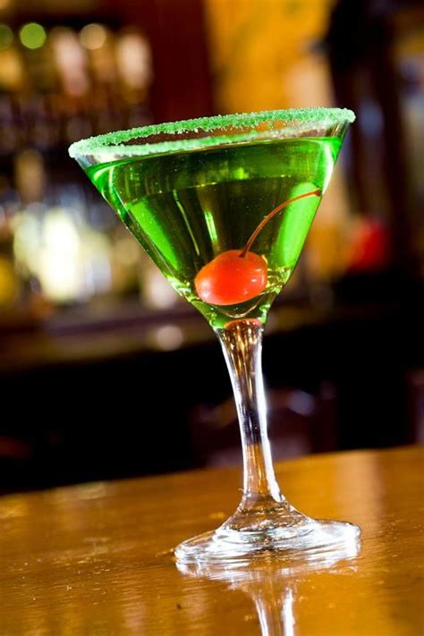 For you, travelers who wish to travel comfortably on a budget, apple 1 hotel queensbay is the perfect place to stay that provides decent facilities as well as great services. Nine Fine Irishmen Pub at New York-New York Hotel offers ...