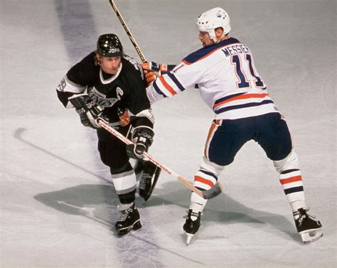 Wayne Gretzky And Mark Messier Battle It By B Bennett