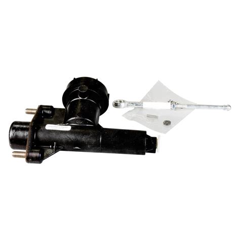 Replacing Clutch Master Cylinder Ford Focus